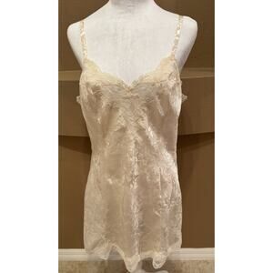 Vintage white & gold label Victoria Secret lace teddy nightgown lingerie size L